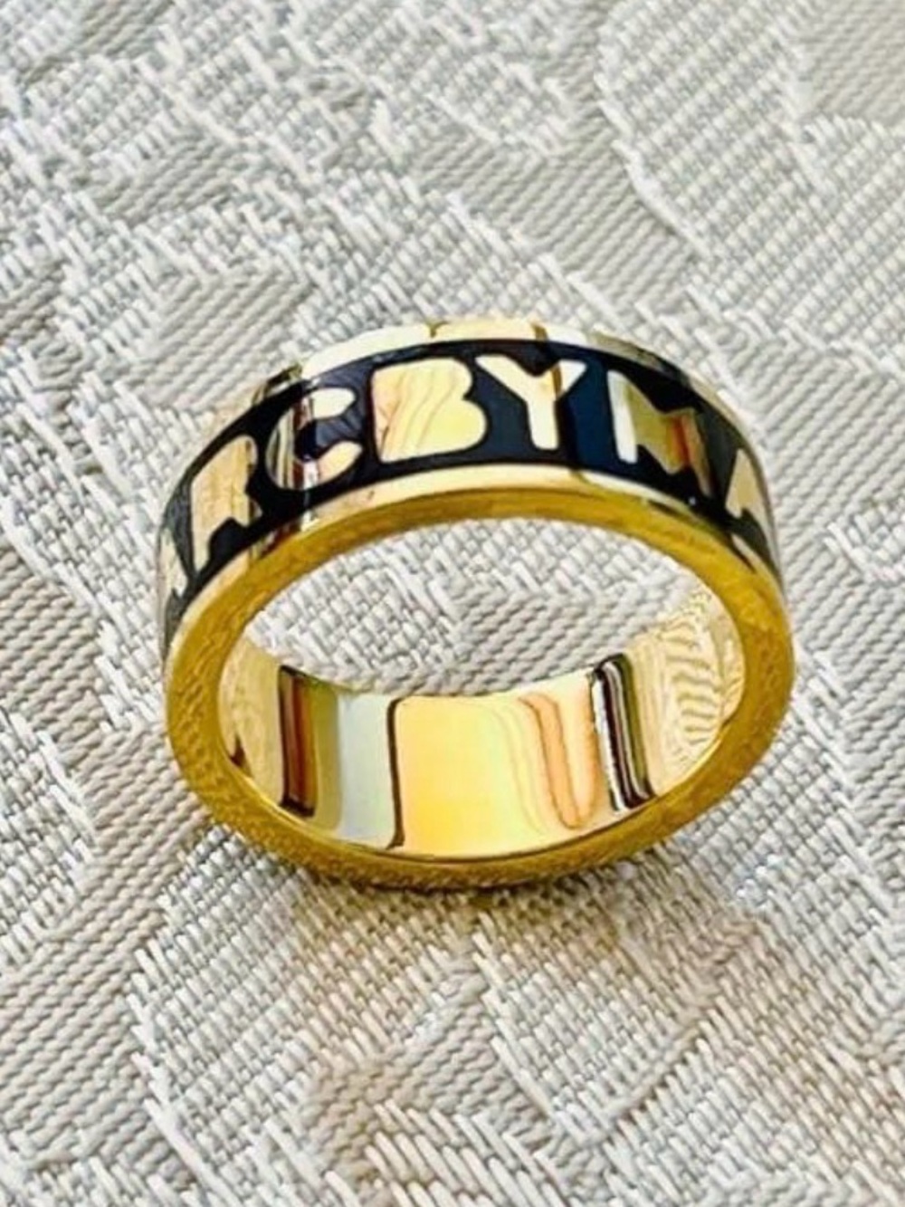 Marc by Marc Jacobs Gold and Black Logo Band Ring NWT Retail:$58 Size 6